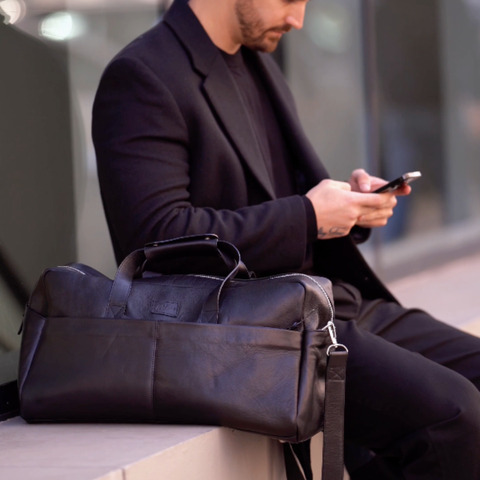 New Classic Weekender Bag - Black Leather