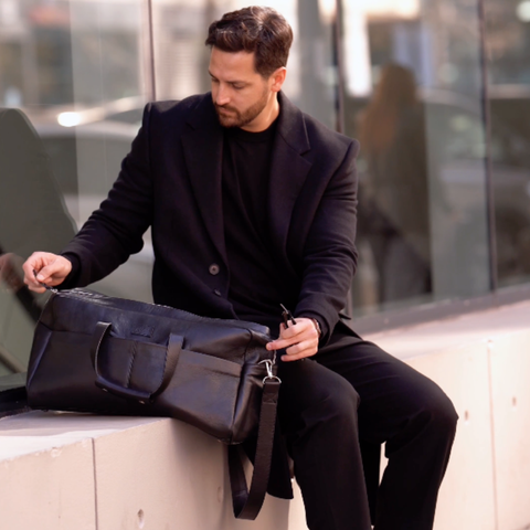 New Classic Weekender Bag - Black Leather