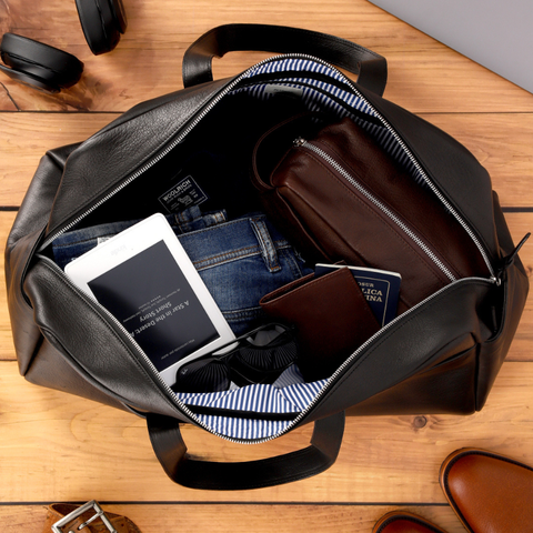 New Classic Weekender Bag - Black Leather